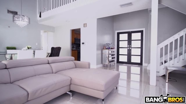 Трахают телочку раком - #1